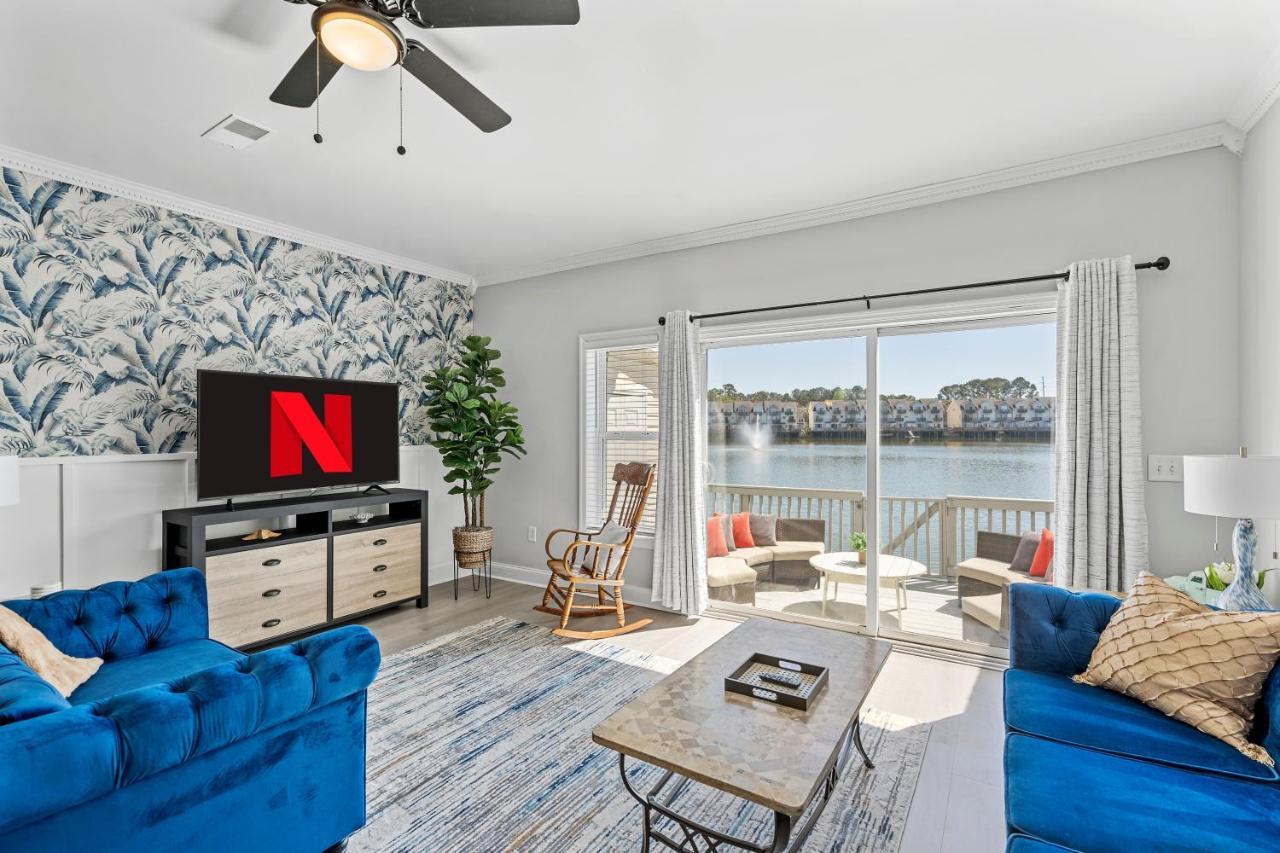 ☆Live On The Water! Lake Palmetto Palm W/ Patio - 10Min To Downtown & Beaches☆ チャールストン エクステリア 写真