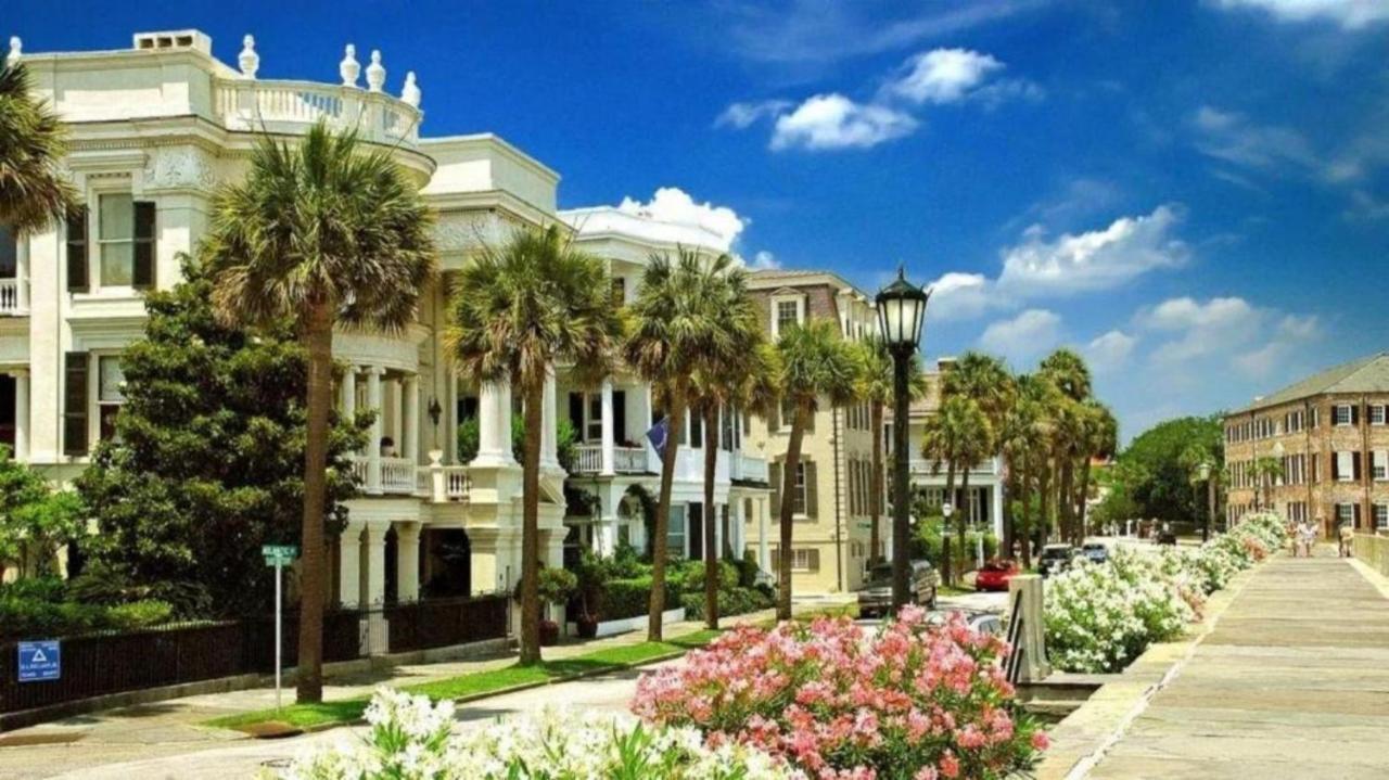 ☆Live On The Water! Lake Palmetto Palm W/ Patio - 10Min To Downtown & Beaches☆ チャールストン エクステリア 写真